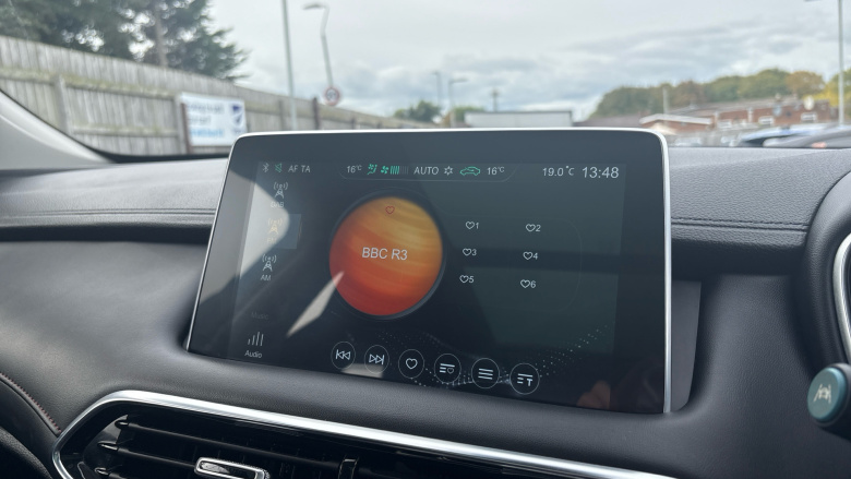 MG Hs 1.5 T-GDI Exclusive 5dr Petrol Hatchback